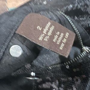 Black fitted sequins pants